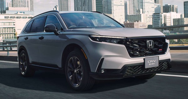 Honda CR-V 2026 tái xuất quê nhà: Chỉ có động cơ hybrid, trang bị 'kịch trần', giá quy đổi từ 850 triệu đồng