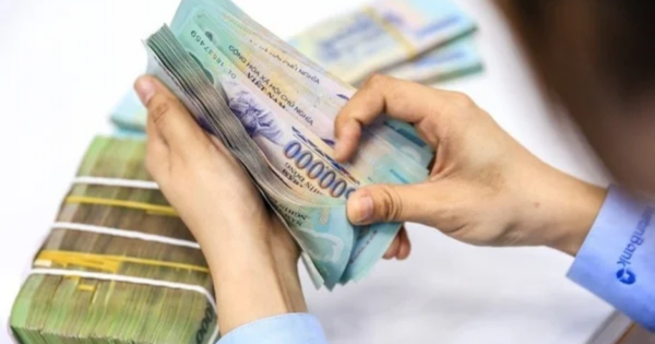 Thu nhập một lãnh đạo doanh nghiệp địa ốc gần 20 tỷ đồng năm 2025