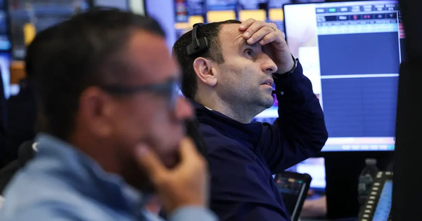 Citigroup cảnh báo giảm phát kinh tế nếu AI khiến sa thải lao động quá nhiều