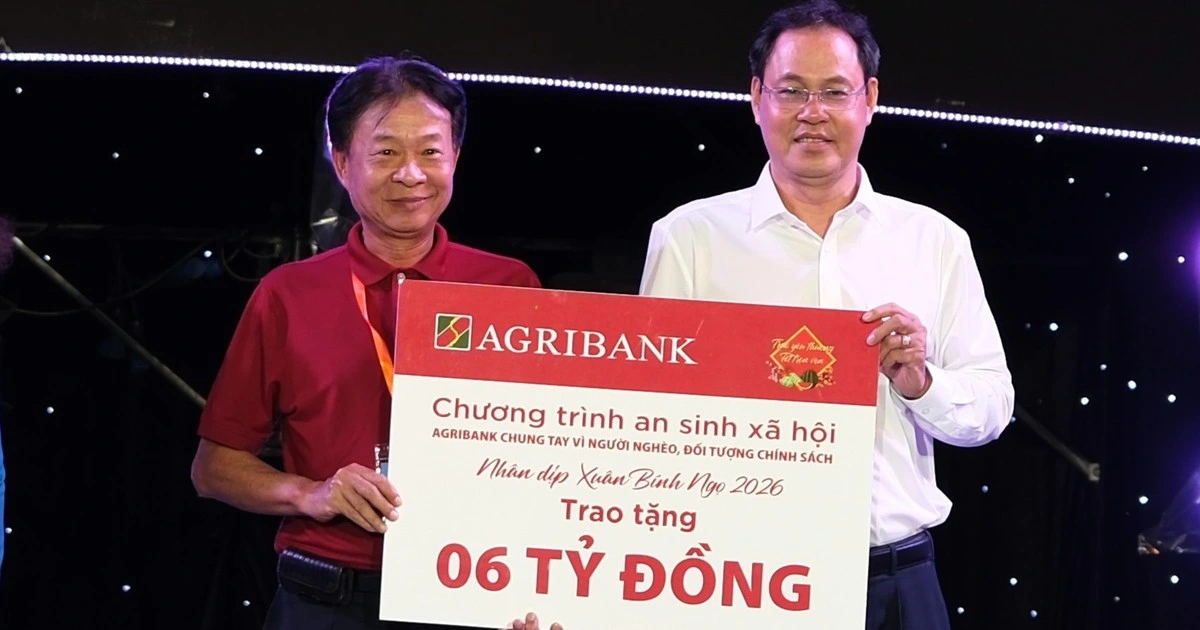 Agribank hỗ trợ người nghèo, đối tượng chính sách tại TP.HCM nhân dịp Tết Bính Ngọ