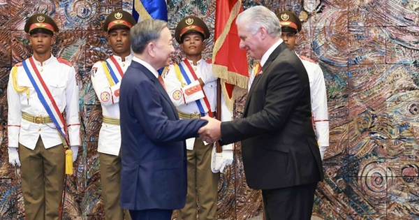 "Món quà vượt đại dương" cùng Tổng Bí thư Tô Lâm và niềm hạnh phúc vỡ òa ở Cuba