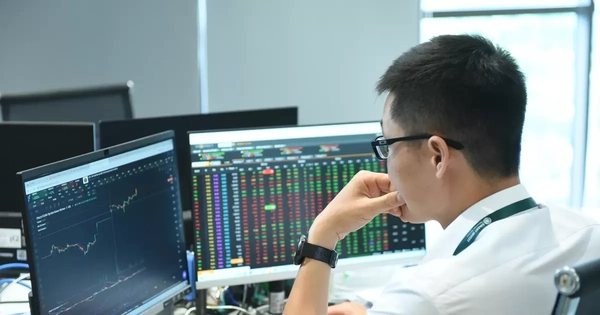 Nhiều 'ẩn số' tháng 3, VN-Index có chinh phục được 1.900 điểm?