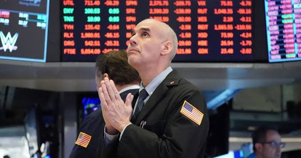 Chứng khoán Mỹ chìm trong sắc đỏ giữa lo ngại xung đột Trung Đông kéo dài: Dow Jones mất hơn 1.200 điểm, Nasdaq và S&P 500 giảm hơn 2%