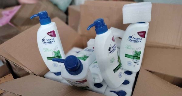 Đột kích một nhà kho, phát hiện hơn 223.000 chai dầu gội đầu, kem đánh răng giả trị giá 52 tỷ đồng
