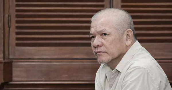 Chủ tiệm vàng ở TPHCM tổ chức vận chuyển trái phép hơn 18 triệu USD và 2 nghìn tỷ qua biên giới