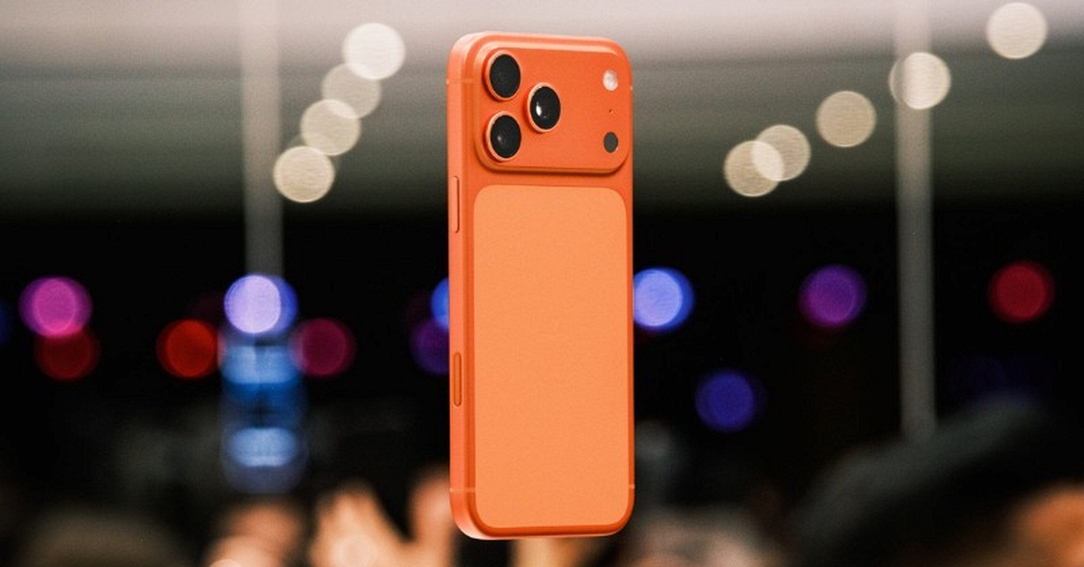 iPhone 17 Pro Max bị bán tháo hàng loạt, điều gì đang xảy ra?