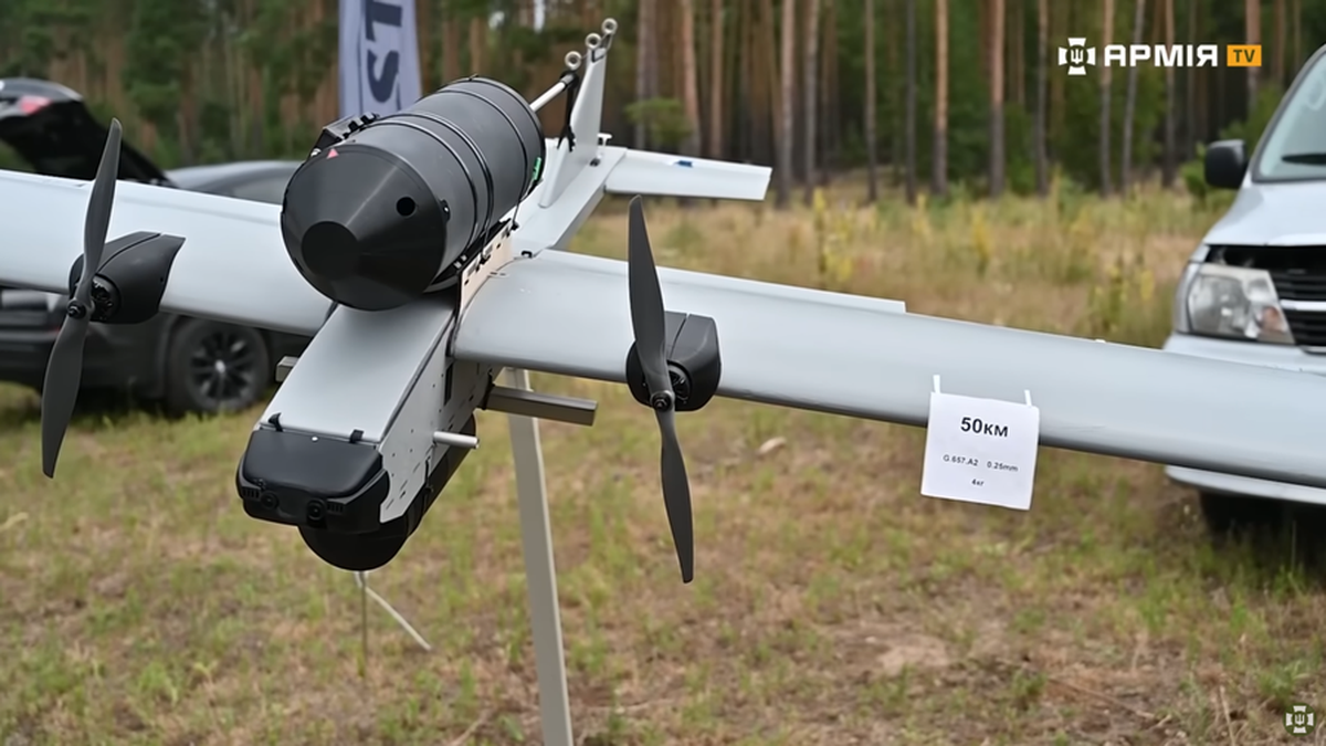 Starlink đã... rẻ hơn cả một cuộn cáp quang điều khiển máy bay không người lái