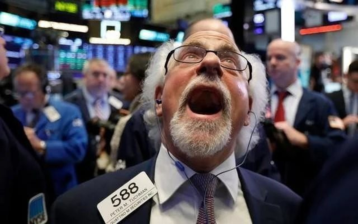 Một thế lực bất ngờ tung 200 tỷ đồng gom cổ phiếu trong phiên Index "bay" 115 điểm