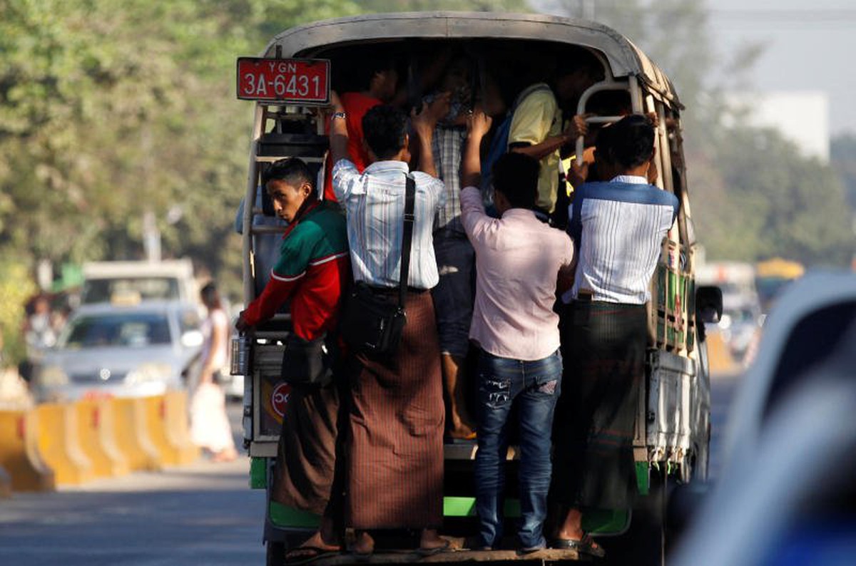 Myanmar quy định xe lưu thông theo biển số chẵn lẻ vì nguy cơ thiếu nhiên liệu