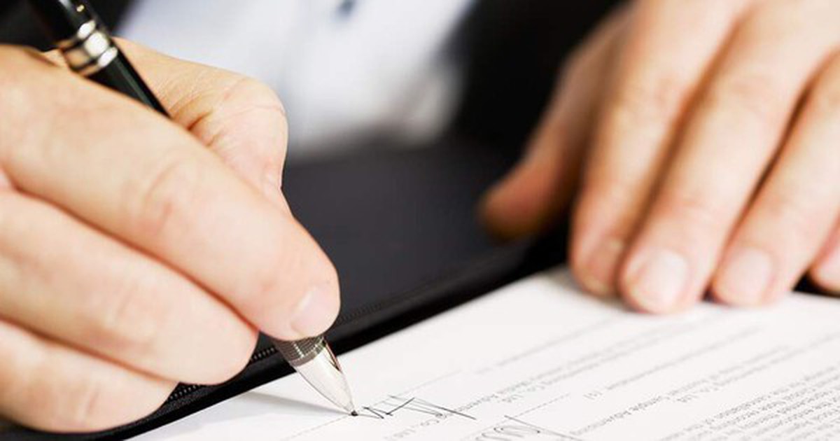 Tổng Giám đốc người nước ngoài không cư trú tại Việt Nam có được ký HĐLĐ?