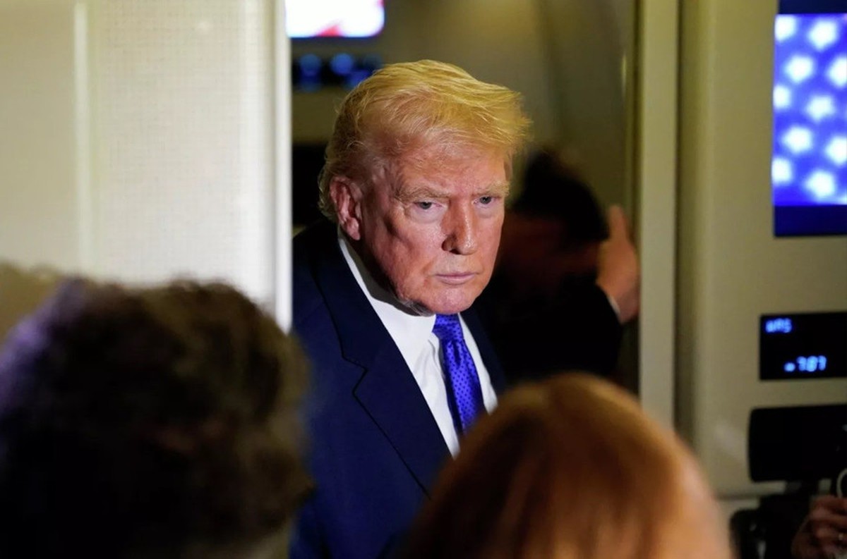 Trung tá Mỹ: Ông Trump đang hoảng vì Iran