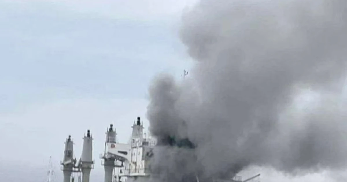 Iran cảnh báo giá dầu có thể lên 200 USD/thùng