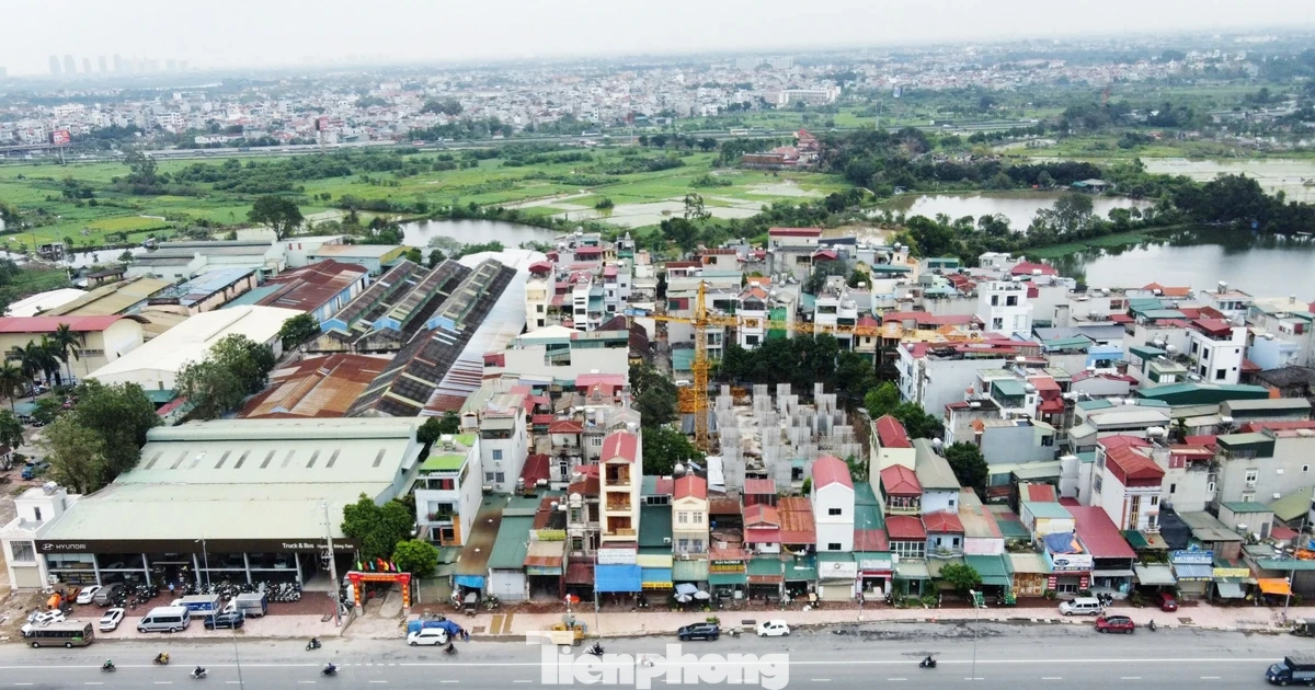 Nhà ở xã hội nên xây trên 'đất vàng' hay đẩy ra vùng ven?