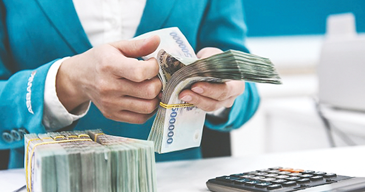 Nóng: 1 đại gia may mặc nổi tiếng vừa bị ngân hàng thu giữ tài sản