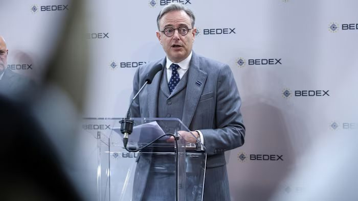 Không phải Slovakia hay Hungary, thủ tướng một nước EU bất ngờ kêu gọi châu Âu bình thường hóa quan hệ với Nga để được hưởng năng lượng giá rẻ