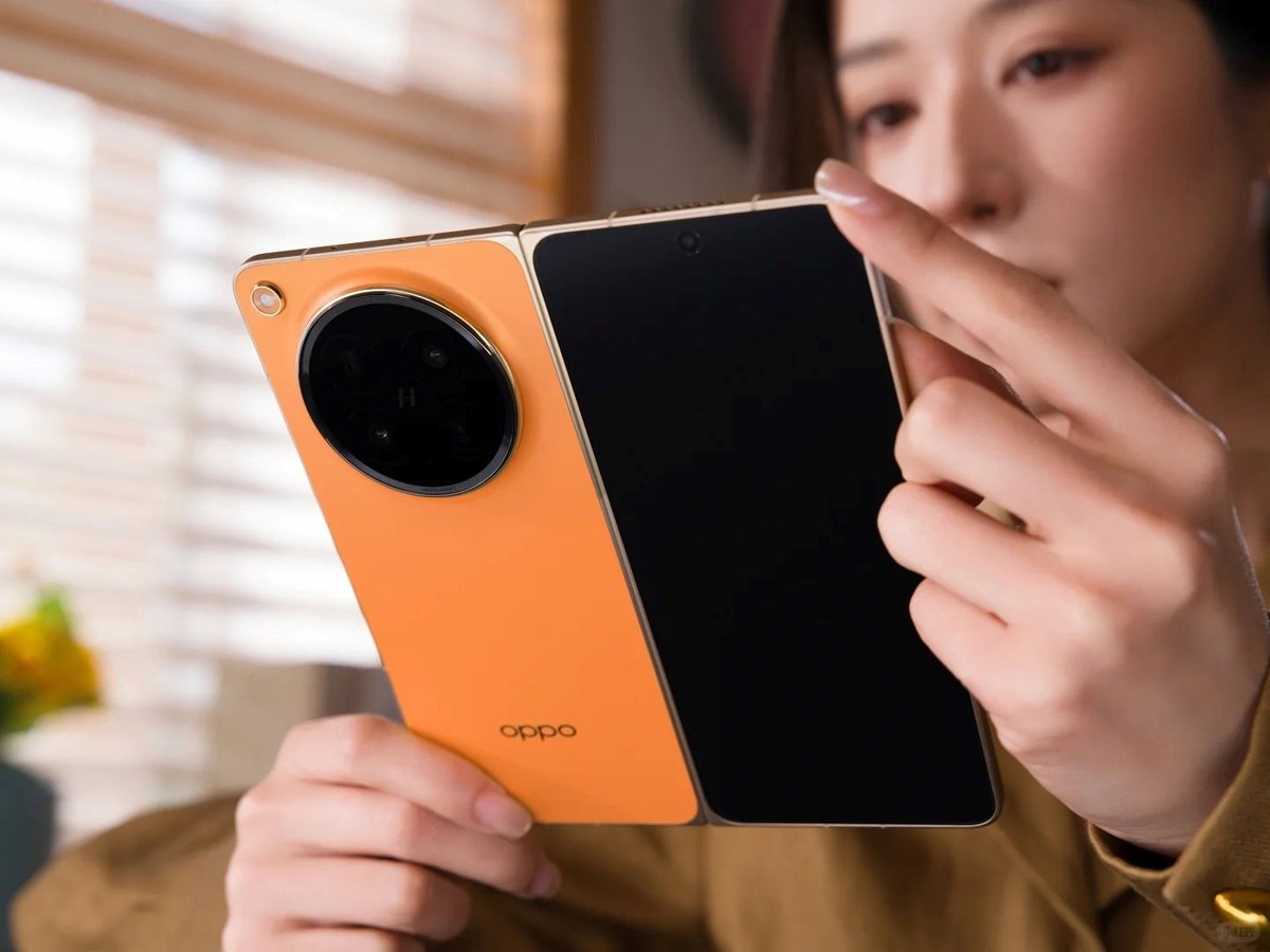 Oppo vừa ra mắt một mẫu điện thoại gập mới tại Việt Nam – giá cao gấp 2,5 lần iPhone 17