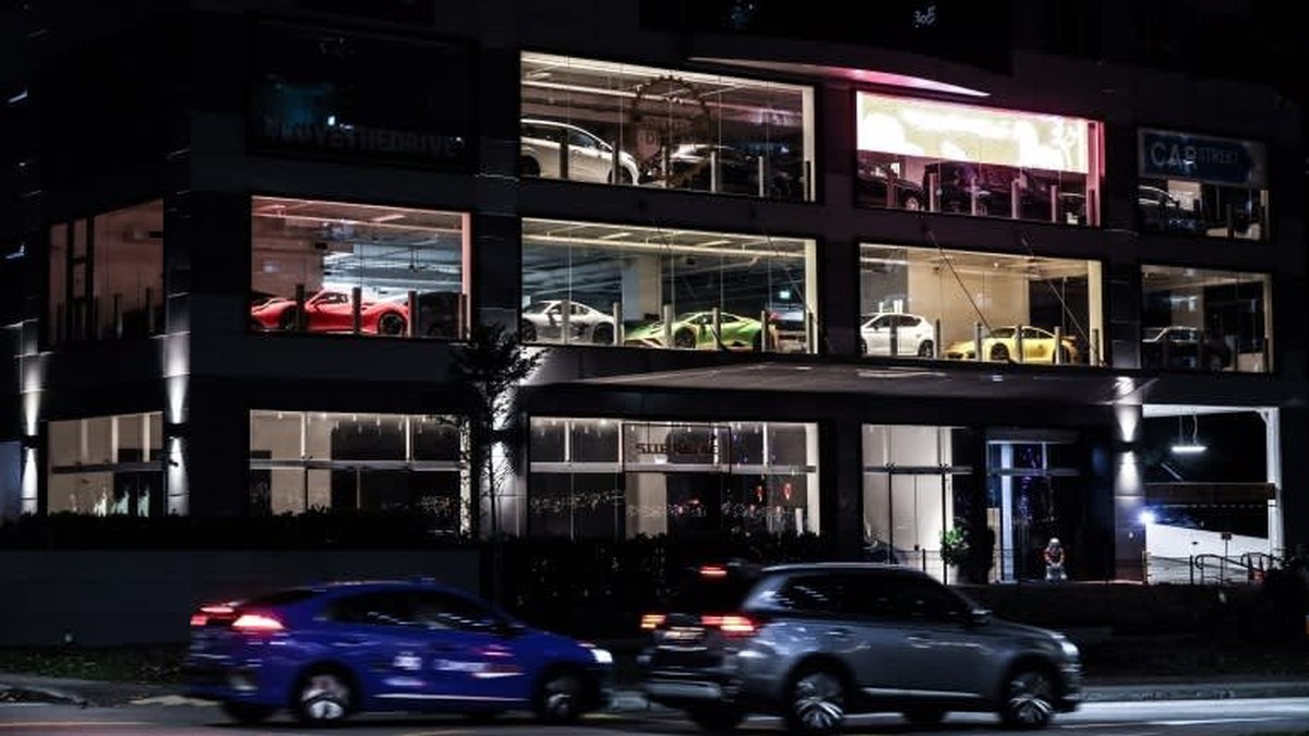 Nghịch ký xe hơi tại Singapore và mục tiêu chuyển toàn bộ sang năng lượng sạch năm 2040