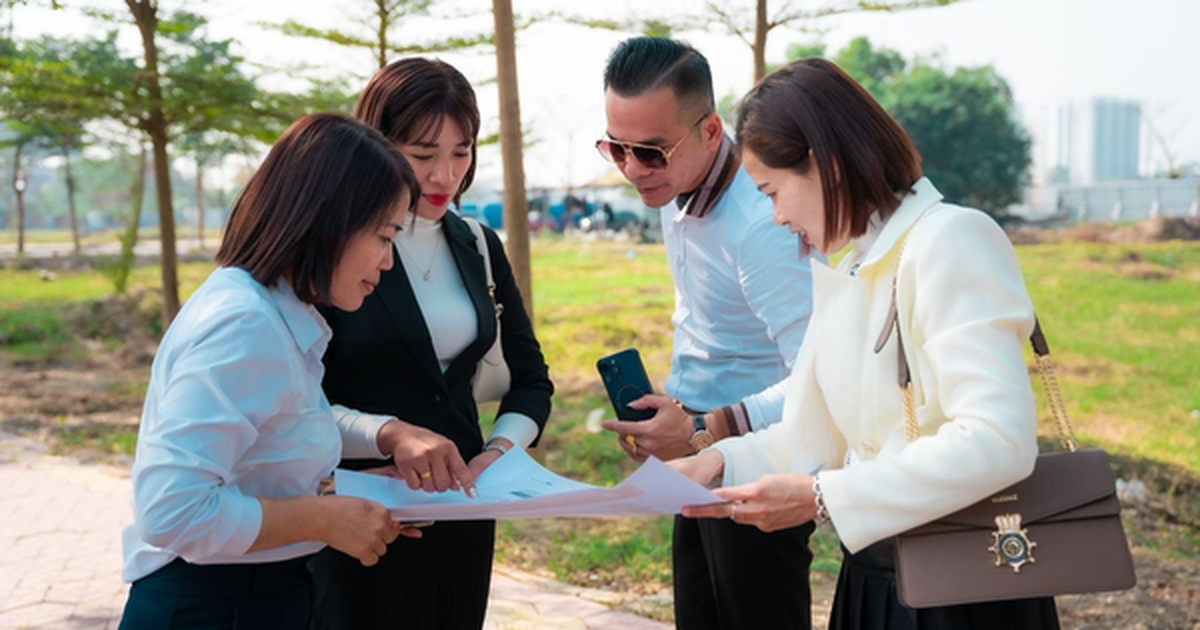 Tin vui cho nhà đầu tư bất động sản: Lãi suất được dự báo sẽ "hạ nhiệt" từ khoảng tháng 6 năm nay