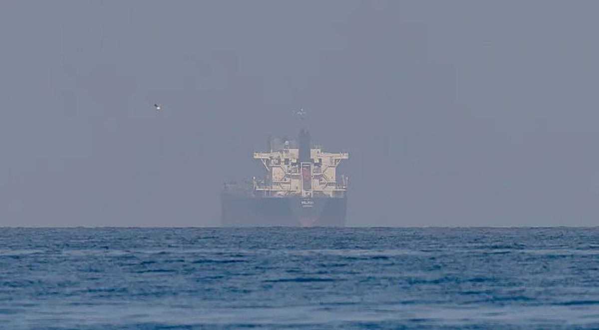 Bất chấp giá dầu tăng vọt, Nga vẫn đang mất hàng tỷ USD: Chuyện gì đang xảy ra?