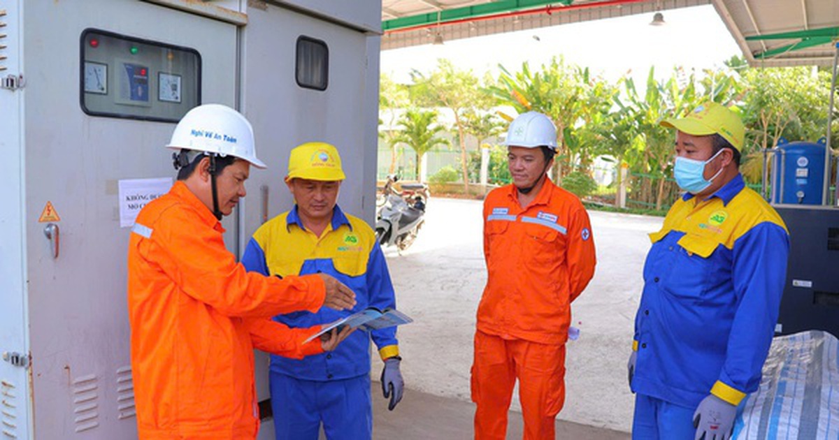 Nắng nóng tiếp tục gia tăng: EVNSPC cảnh báo hoá đơn tiền điện tăng cao