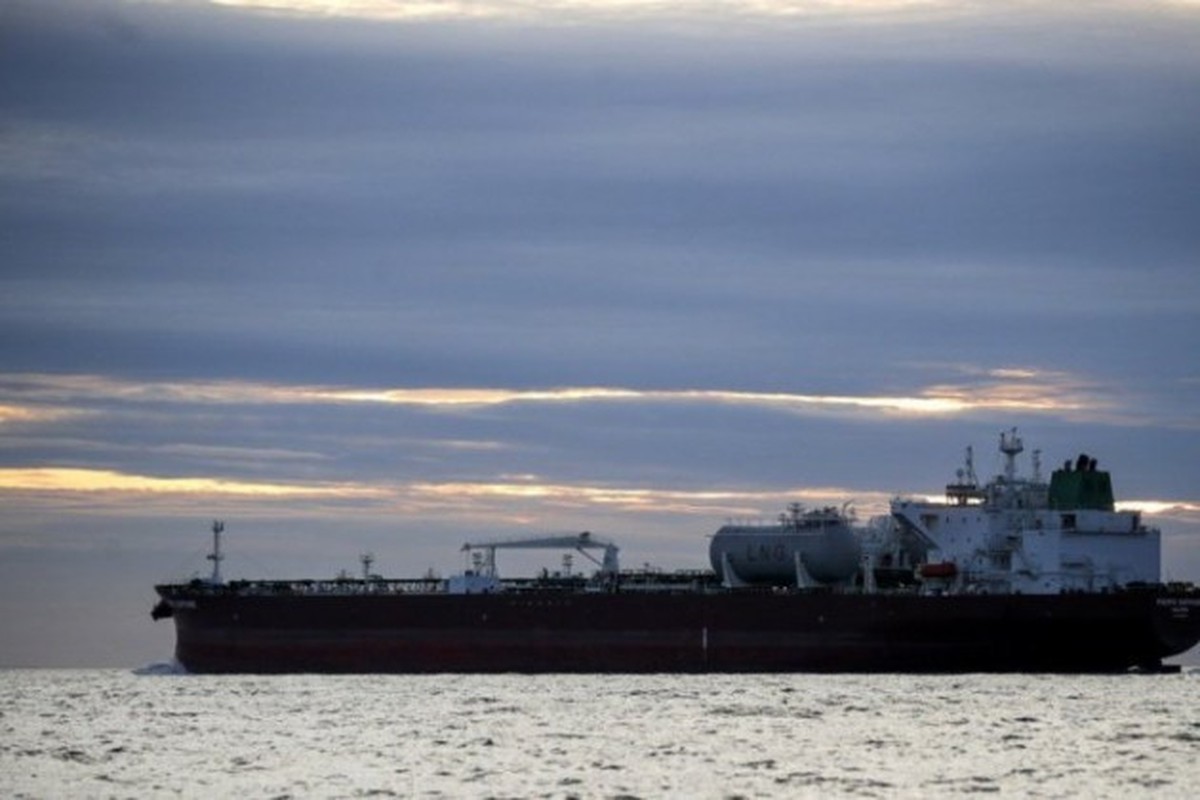 Nga triển khai lực lượng hộ tống vũ trang để bảo vệ các tàu thương mại