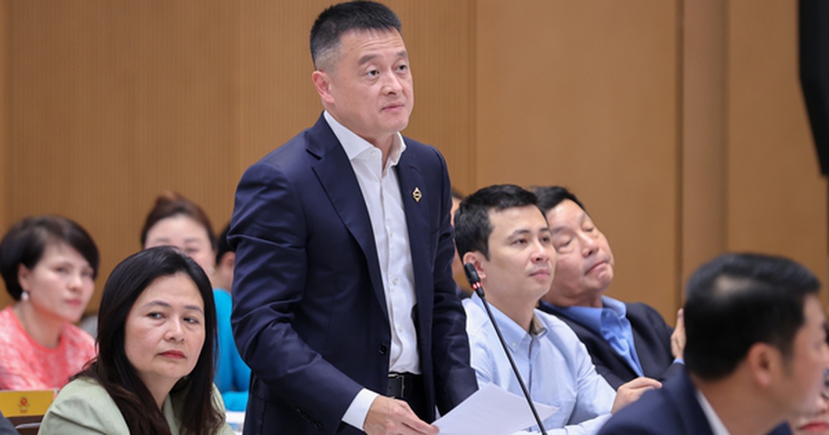 Chủ tịch Sun Group 'hiến kế' với Thủ tướng