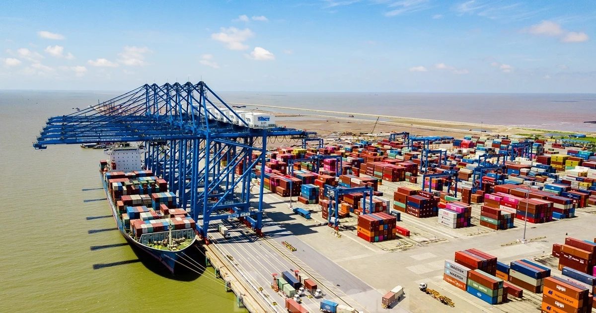 Xin 'giấy thông hành' cho tàu Việt Nam qua eo biển Hormuz