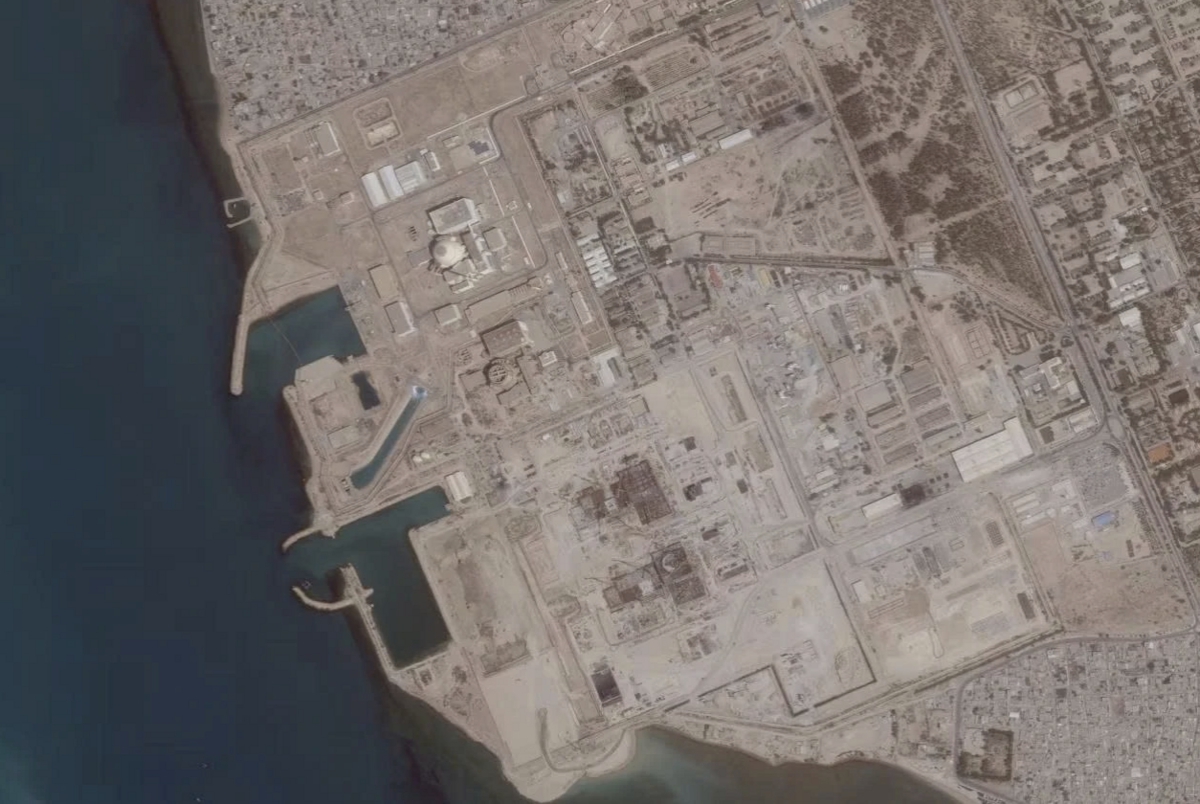 Israel tấn công cơ sở hạt nhân của Iran