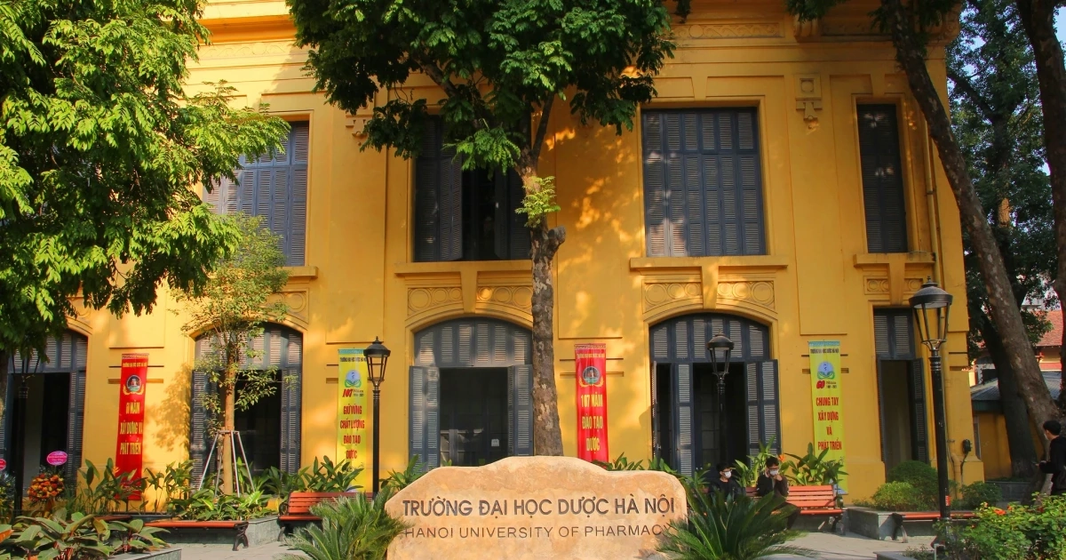 Hà Nội: Không di dời toàn bộ bệnh viện, trường học ra khỏi khu vực trung tâm