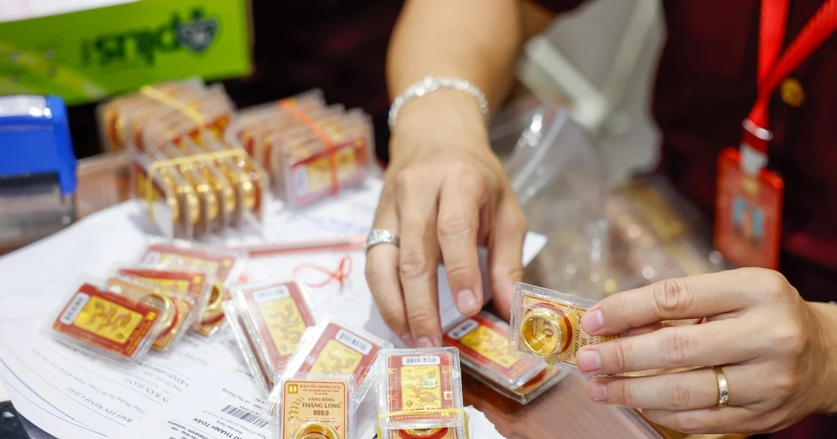 Giá vàng Việt Nam cao hơn thế giới gần 30 triệu đồng/lượng