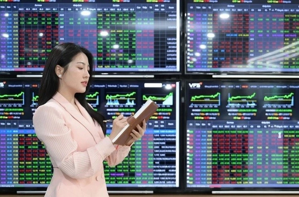 Tăng hơn 80 điểm/tuần, chứng khoán đã qua đáy?