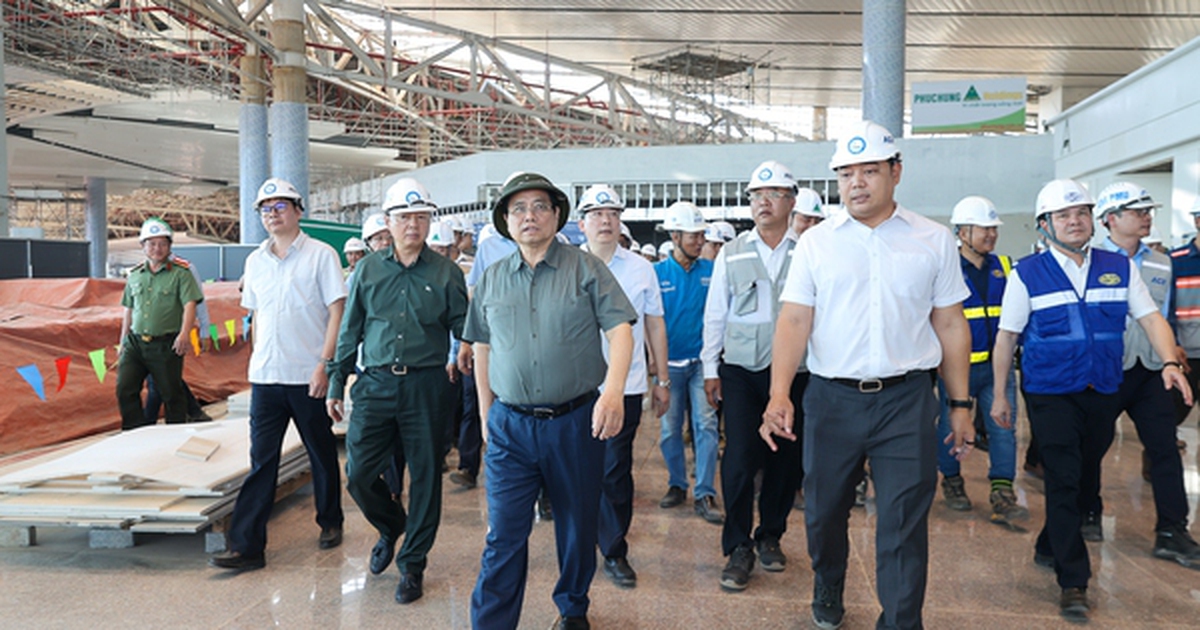 Lần thứ 10 thị sát sân bay 16 tỷ USD lớn nhất cả nước, Thủ tướng nhấn mạnh phải hoàn thành mục tiêu này vào cuối 2026