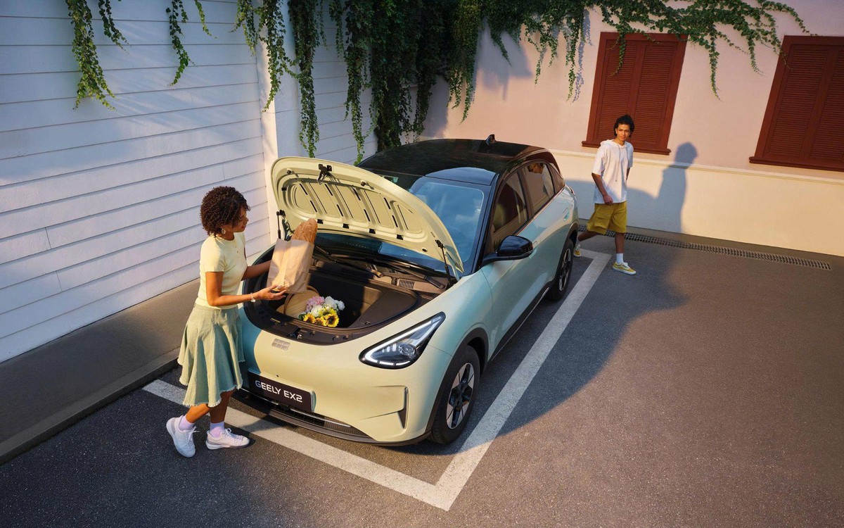 Geely EX2 rục rịch về Việt Nam: Mẫu xe điện Trung Quốc có gì đặc biệt?
