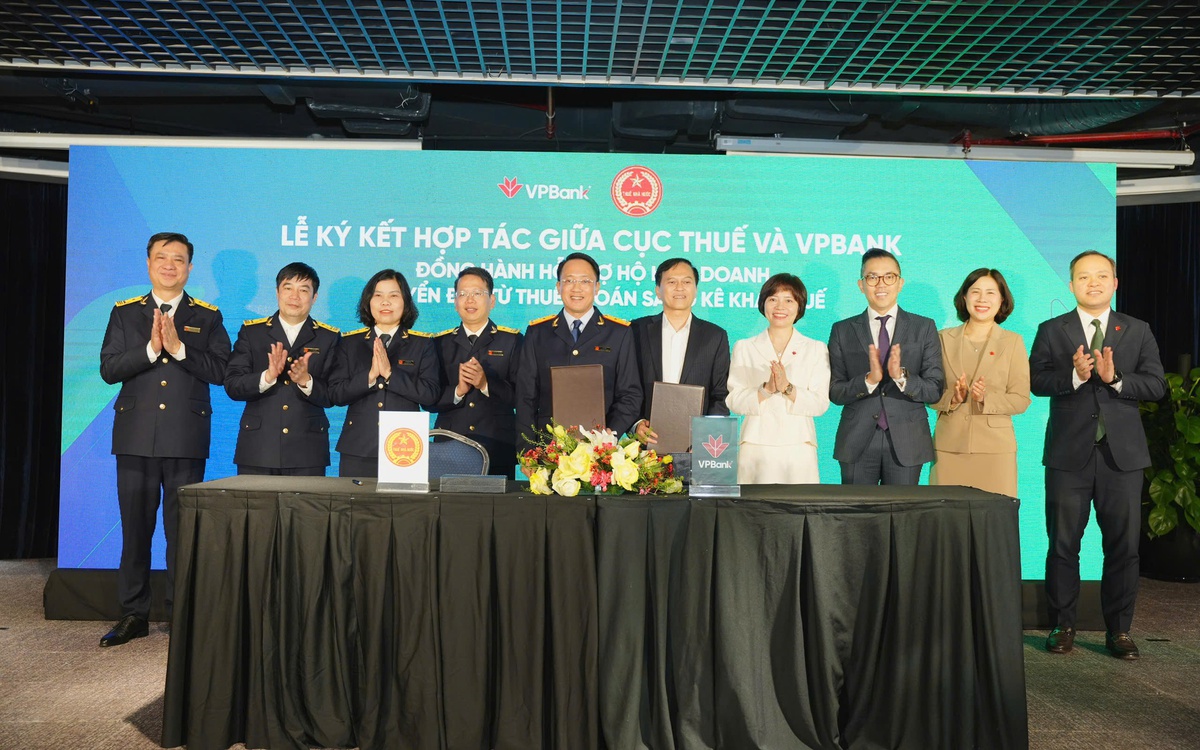VPBank hợp tác Cục Thuế, hỗ trợ 5,4 triệu hộ kinh doanh bằng giải pháp số “all-in-one”
