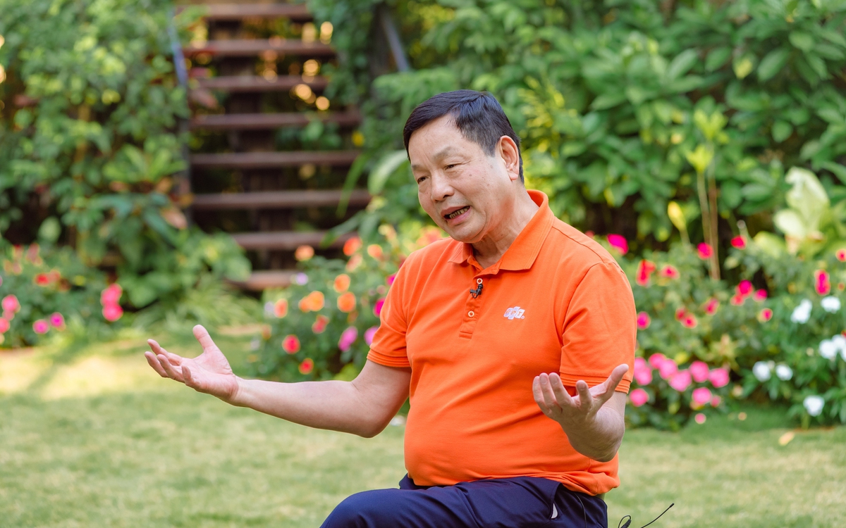 FPT giảm 20.000 tỷ doanh thu mỗi năm sau một quyết định: Vì sao ông Trương Gia Bình sẽ không lo lắng?