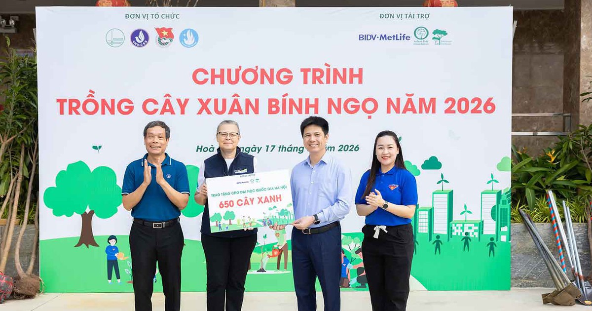 BIDV MetLife tham gia trồng 650 cây xanh tại Đại học Quốc gia Hà Nội