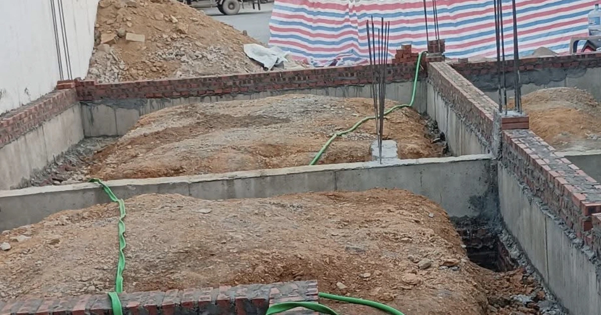 Người xây nhà ‘toát mồ hôi hột’ vì giá vật liệu leo thang