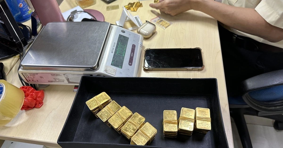 Giá vàng hôm nay 9.3.2026: 'Rơi' 2,5 triệu ngay phiên đầu tuần