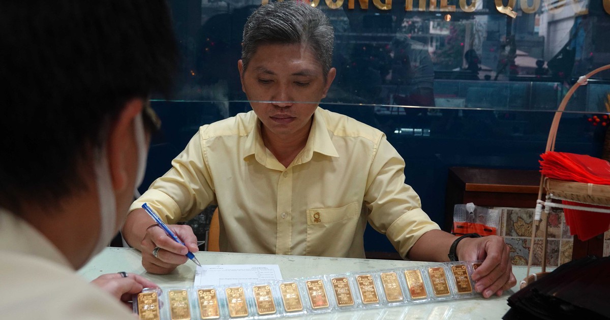 Giá vàng hôm nay 18.3.2026: Lỗ vì chênh lệch giá mua bán 2 - 3 triệu đồng/lượng