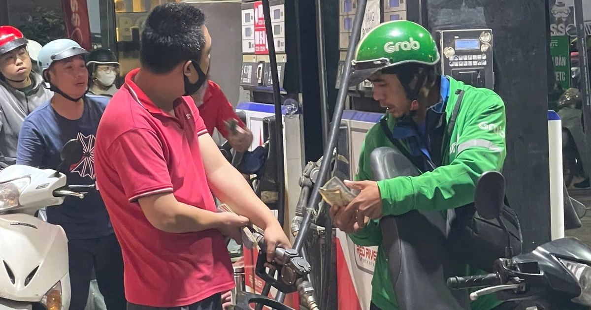 Đề xuất chi Quỹ Bình ổn để 'hạ nhiệt' giá xăng dầu