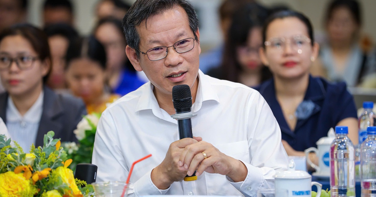 Live 
        Chi phí tăng 'sốc', Vietnam Airlines khẳng định sẽ duy trì dải giá vé linh hoạt