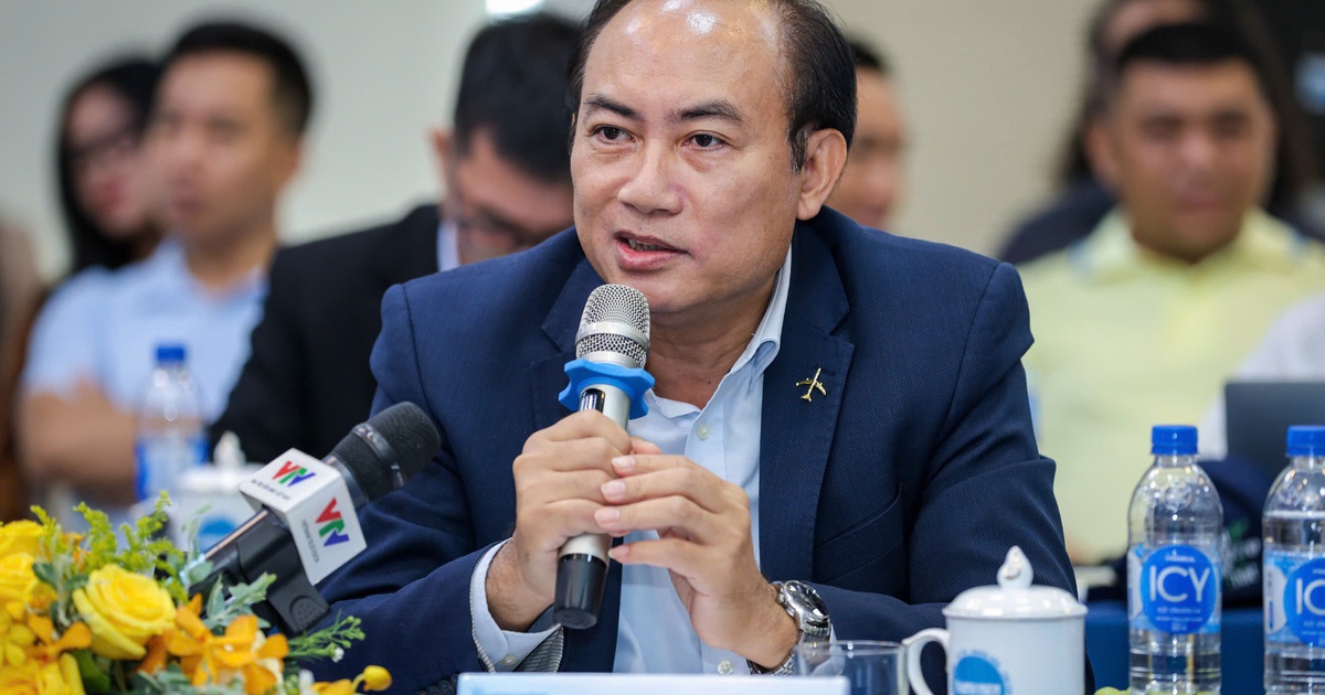 Live 
        Vietjet cam kết bảo đảm quyền lợi khách hàng khi cắt giảm chuyến bay