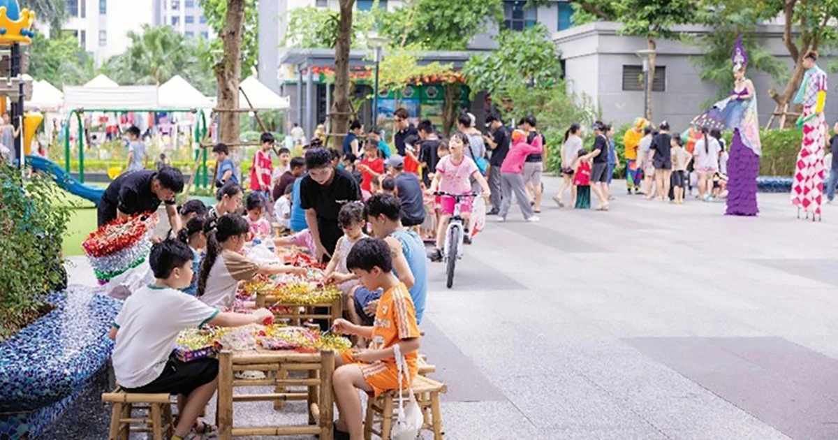 Ba thập kỷ kiến tạo vươn xa của ROX Group