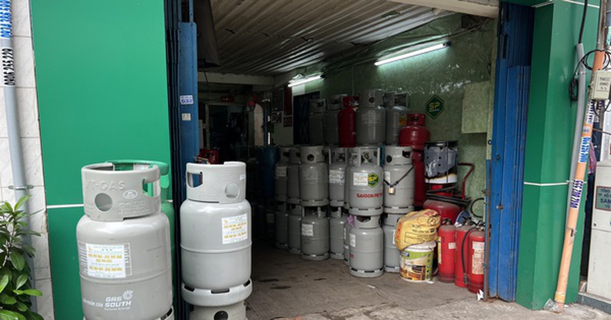 Giá gas điều chỉnh tăng, người tiêu dùng lo lắng