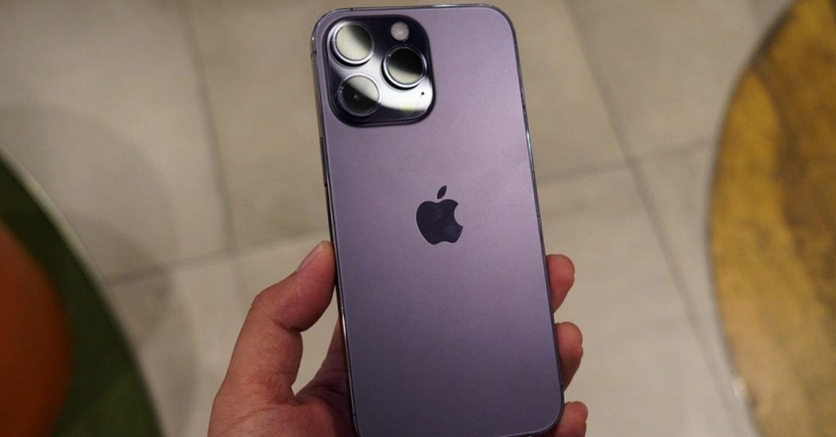 Lương 10 triệu, mua iPhone cũ nào "hợp ví"?