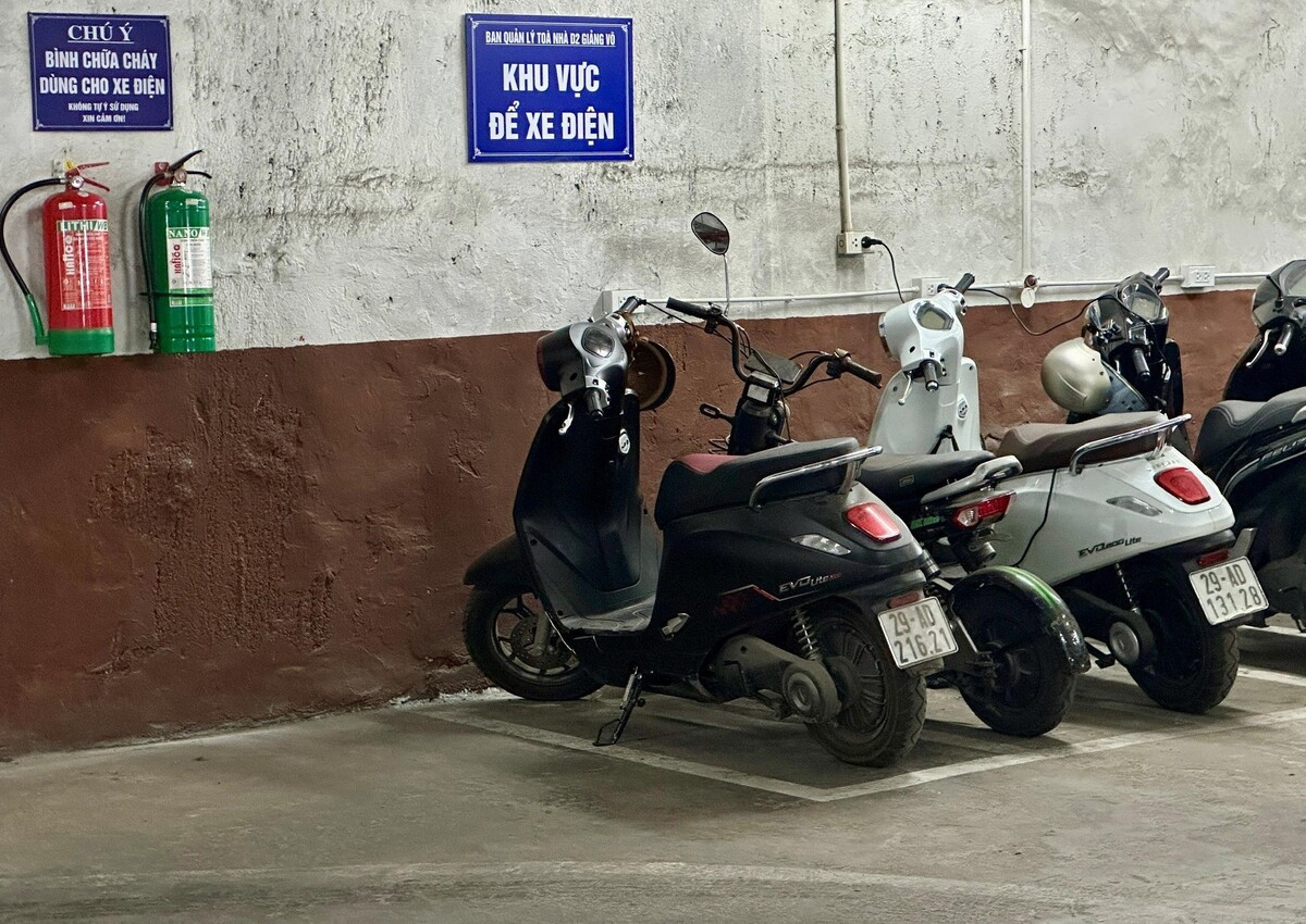 Thủ tướng chỉ đạo thúc đẩy phát triển hạ tầng trạm sạc xe điện tại các chung cư